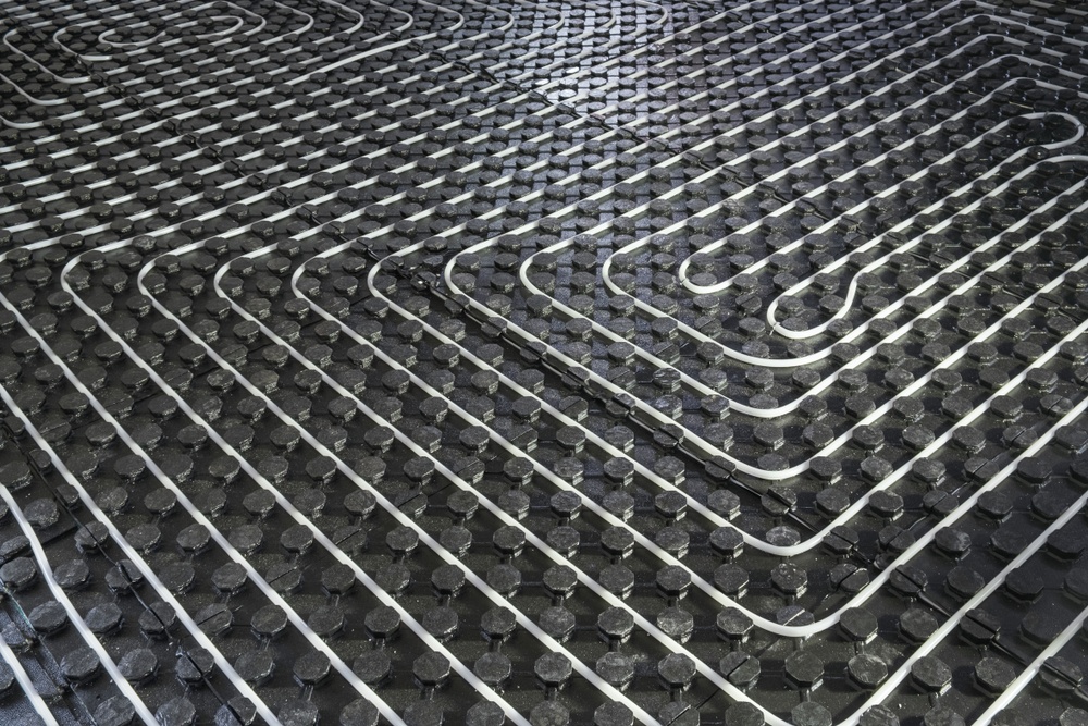hydronic radiant floor heating cost to operate